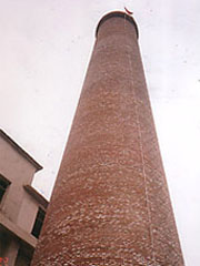 新建磚煙囪